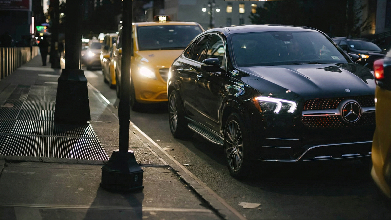 Servizio trasporto privato MiTuCasa con autista per transfer aeroporto e centro Roma